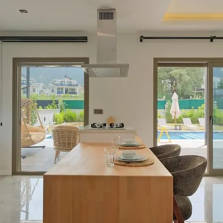 Oeluedeniz District, Prime Location - Asay *