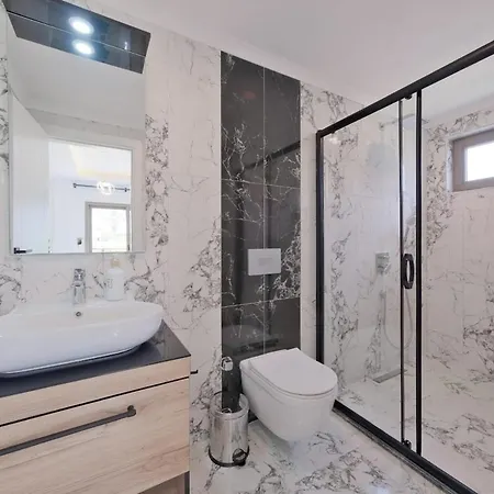 Oeluedeniz District, Prime Location - Asay *